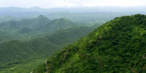 Shrinking the Aravallis