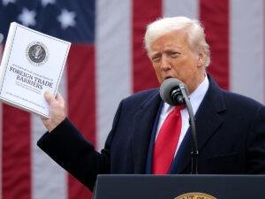 U.S. Supreme Court on Trump’s Emergency Tariffs (Completely Explained)