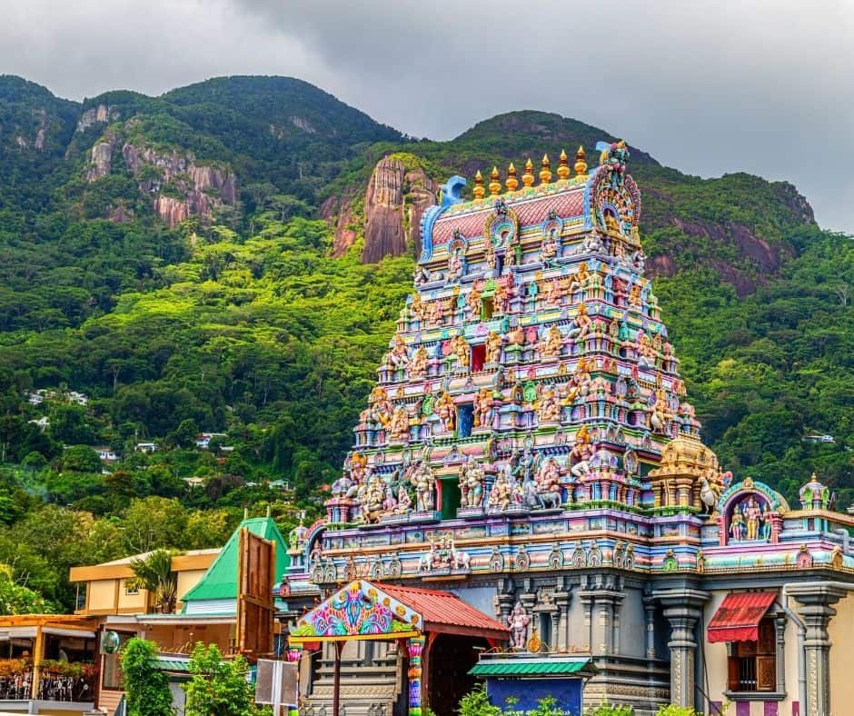 Arul Mihu Navasakthi Vinayagar Temple