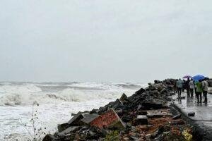 Cyclone Arnab and El Niño